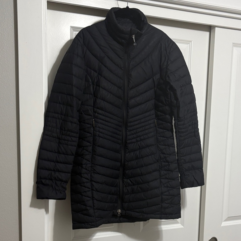 Mountain Hardwear Women's Black Puffer Jacket Med.